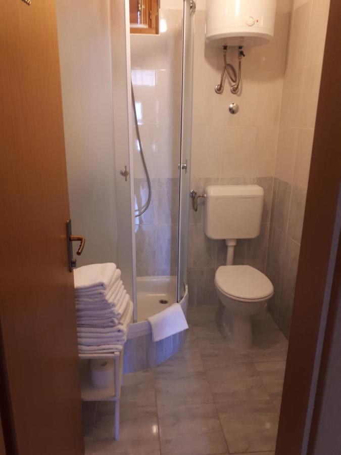 Apartman Igor พอดโกรา ภายนอก รูปภาพ